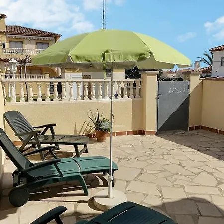 Los Monteros Holiday home *